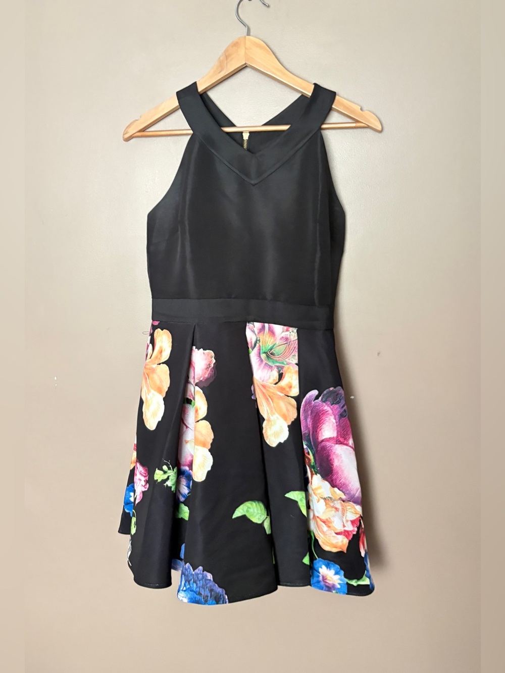 Ted Baker Illusia Tapestry Floral Fit & Flare Skater Dress halter wedding 2 EUC - Picture 6 of 16